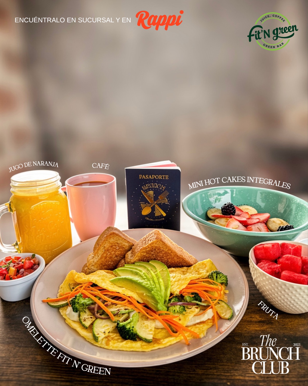 Menú de temporada de Fit n Green con omelette, jugo de naranja, café y fruta